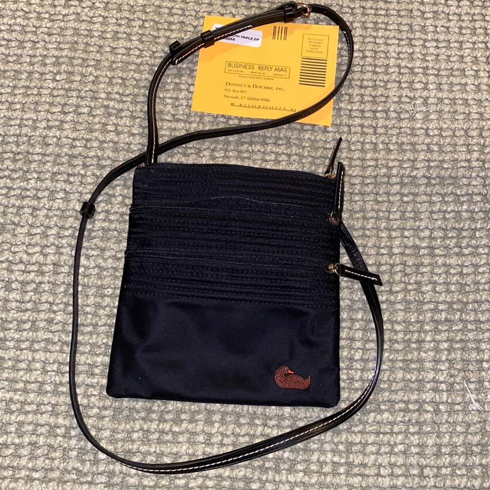 Dooney & Bourke Women’s Crossbody -